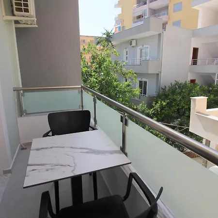 Eden Suites&apartments Apartmán