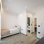 Eden Suites&apartments *