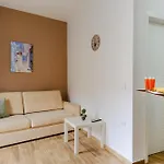Eden Suites&apartments *