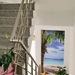 Eden Suites&apartments *