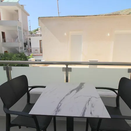Eden Suites&apartments Apartment