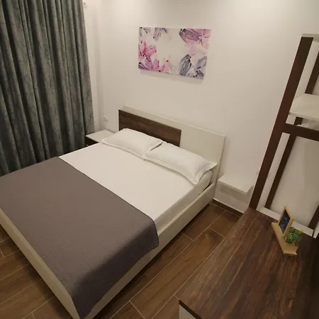 Apartment Eden Suites&apartments *