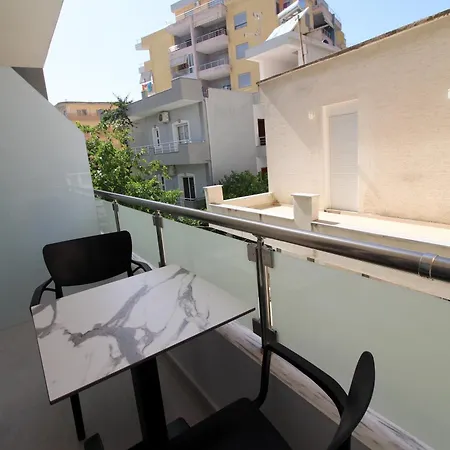 Apartment Eden Suites&apartments *