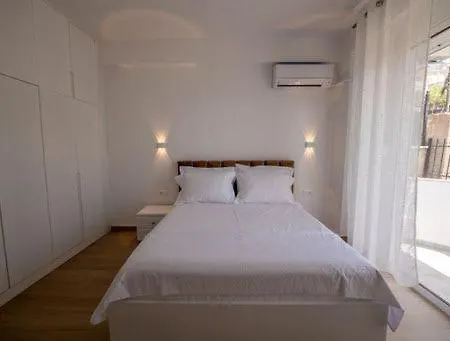 Eden Suites&apartments *