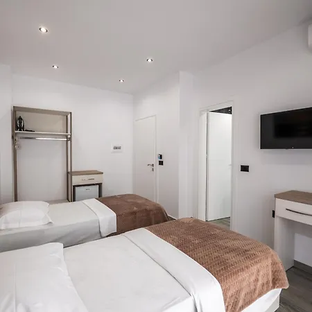 Eden Suites&apartments Apartamento *