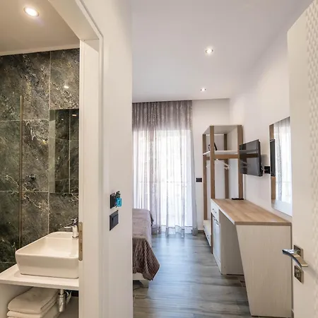 Eden Suites&apartments Sarandë