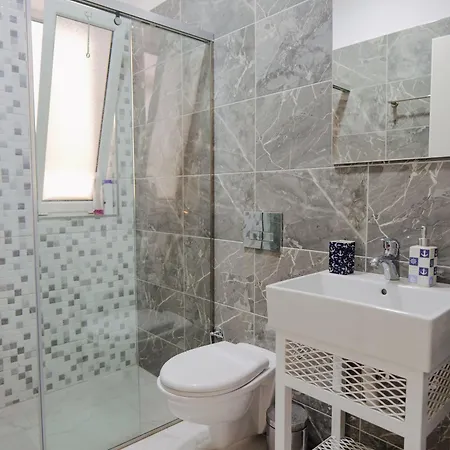 Eden Suites&apartments Apartamento Sarandë