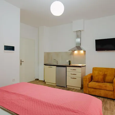 Eden Suites&apartments Apartamento *