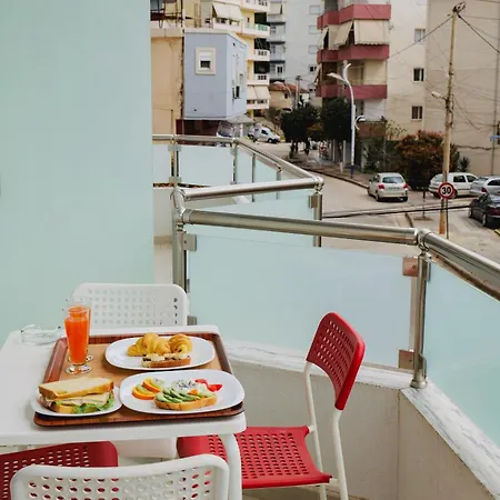 Eden Suites&apartments *