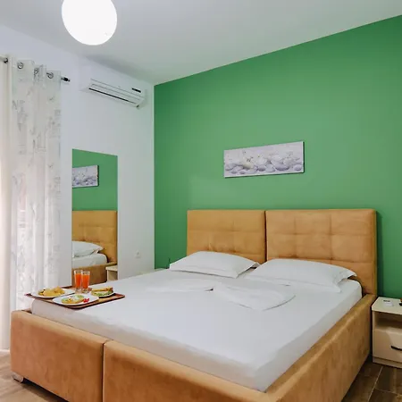 Apartamento Eden Suites&apartments *