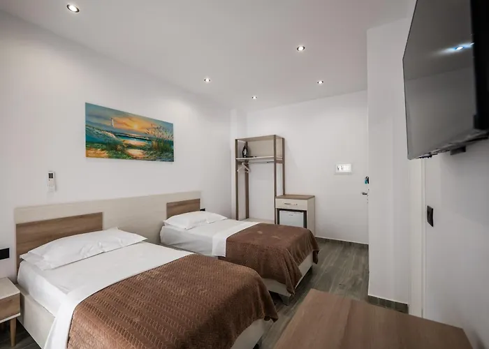 Apartment Eden Suites&apartments *