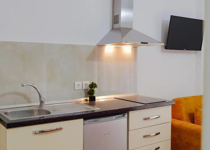 Eden Suites&apartments Sarande